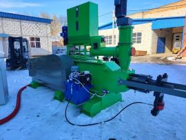 Presă - brichete BMP400 060 | Prelucrarea deşeurilor lemnoase | Echipament pentru prelucrarea lemnului | Pila Hradec